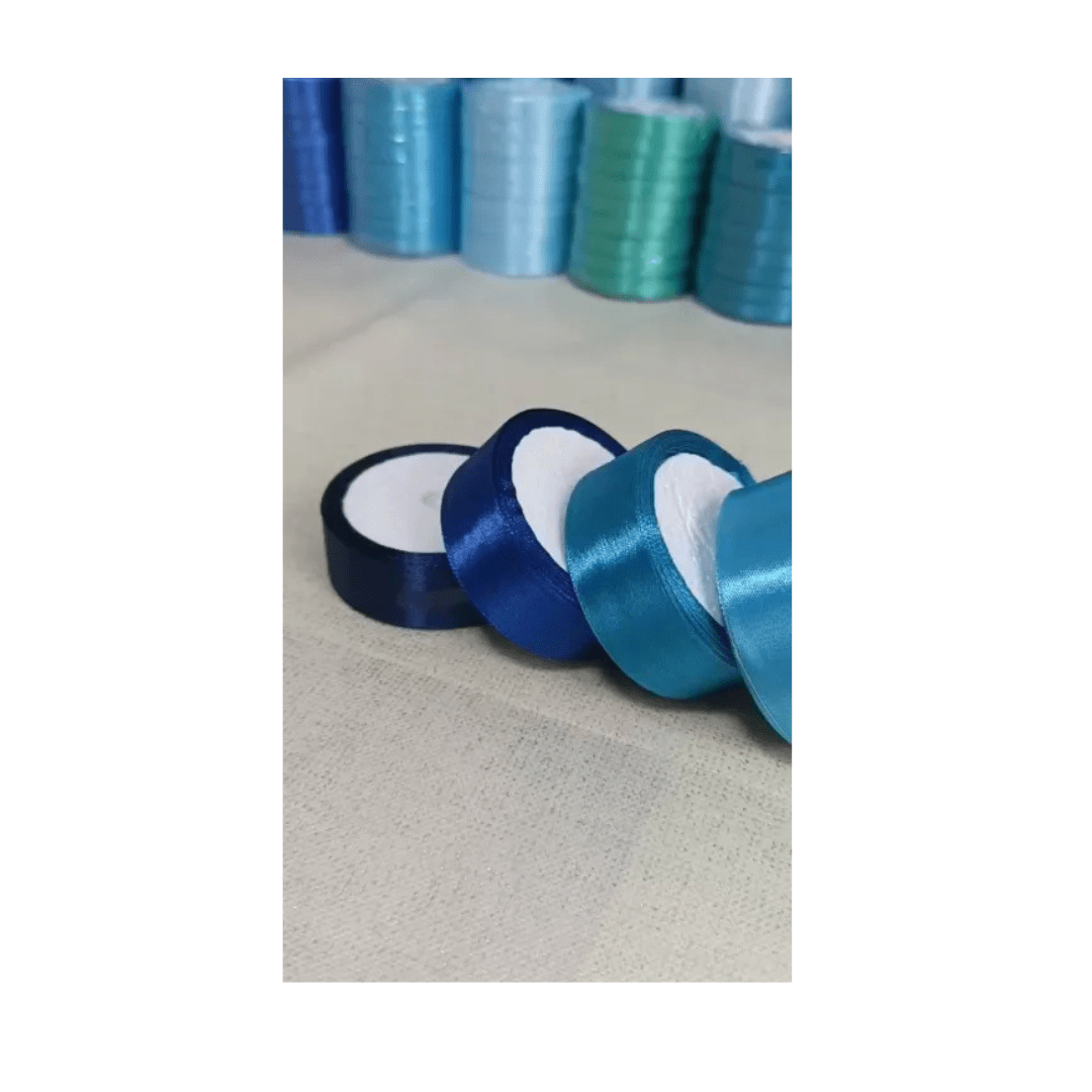 Signature Ribbon Collection